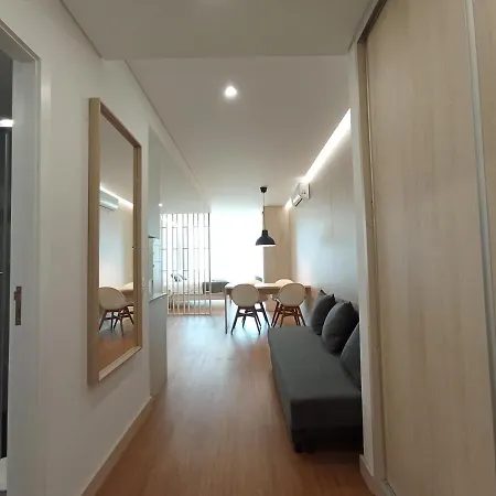 714 Gale Wi-fi Apartment